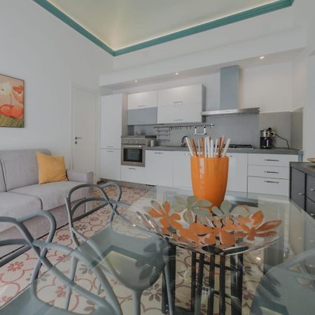 Villa Di Giorgi Apartments Center เชฟาลู ภายนอก รูปภาพ