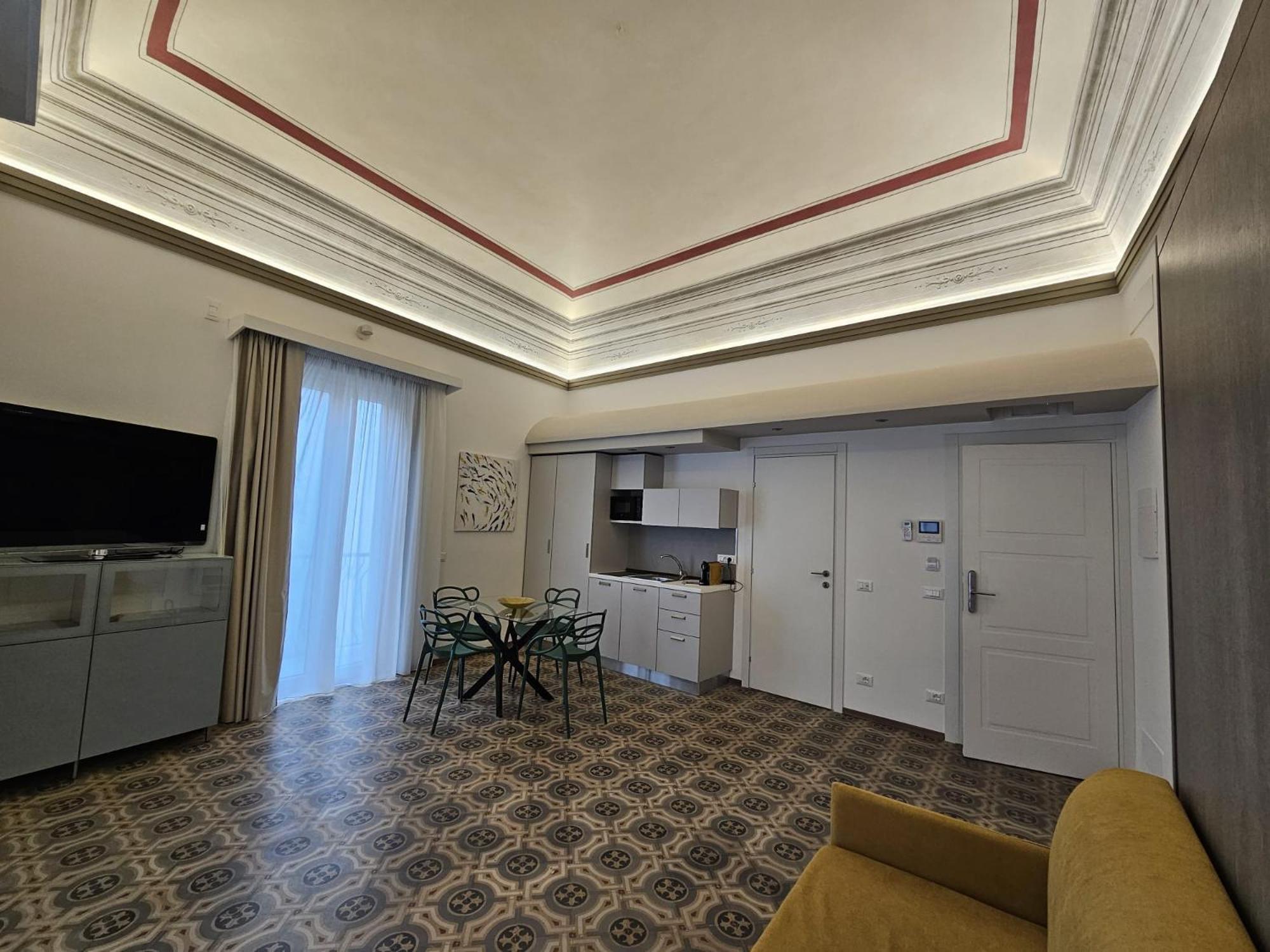 Villa Di Giorgi Apartments Center เชฟาลู ภายนอก รูปภาพ