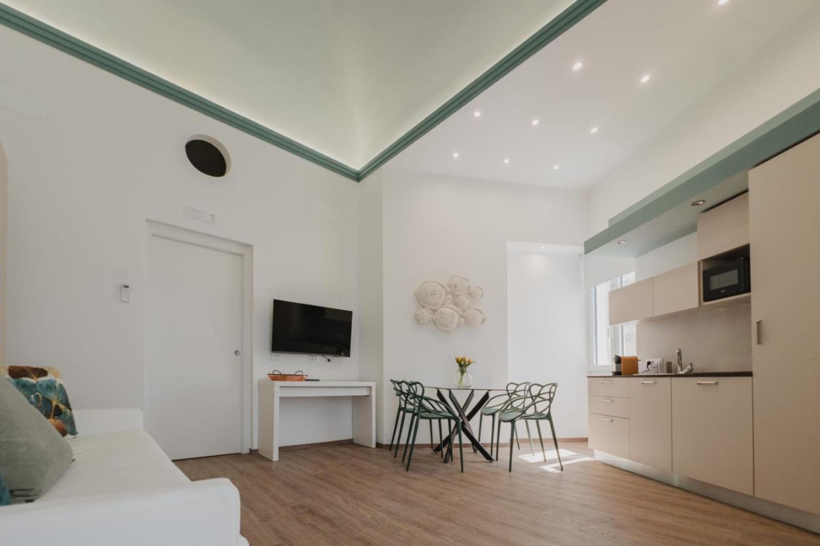 Villa Di Giorgi Apartments Center เชฟาลู ภายนอก รูปภาพ