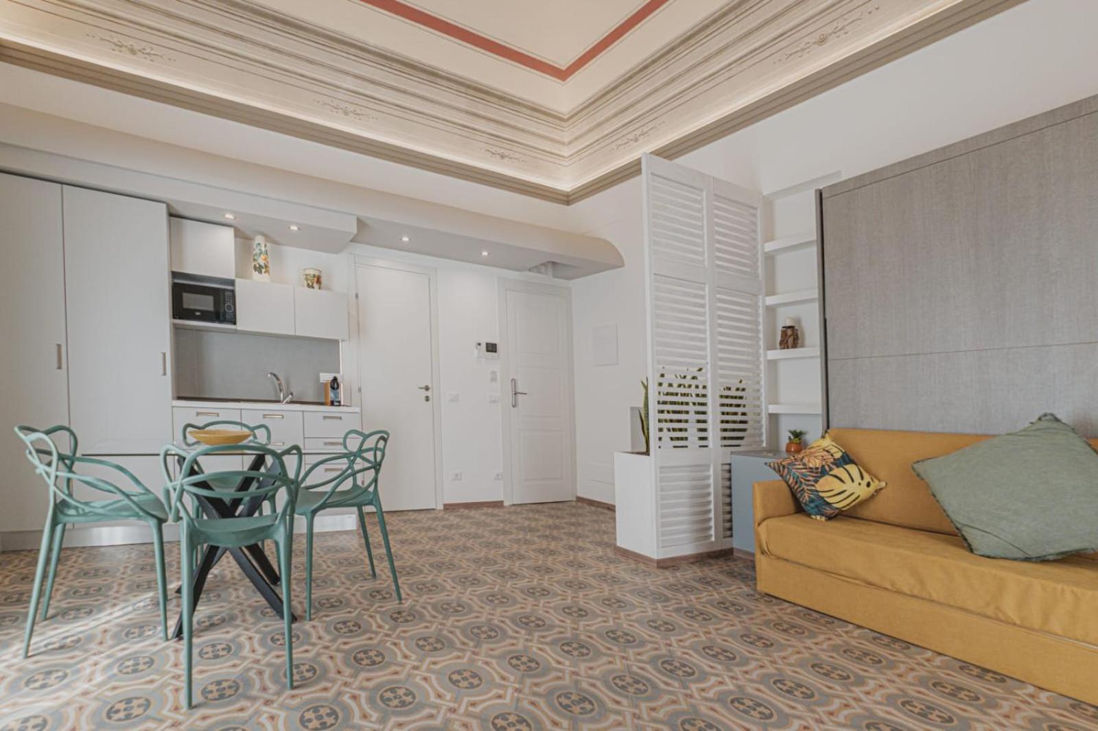 Villa Di Giorgi Apartments Center เชฟาลู ภายนอก รูปภาพ